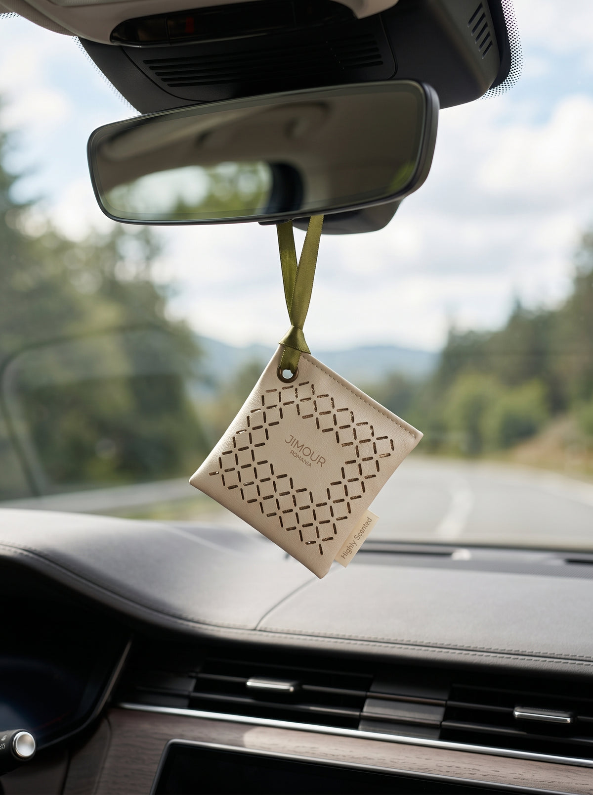 Tuberose Fragrance Sachet - Jimour